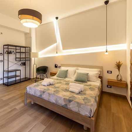 Armony Luxury Suites Katanya Oda fotoğraf