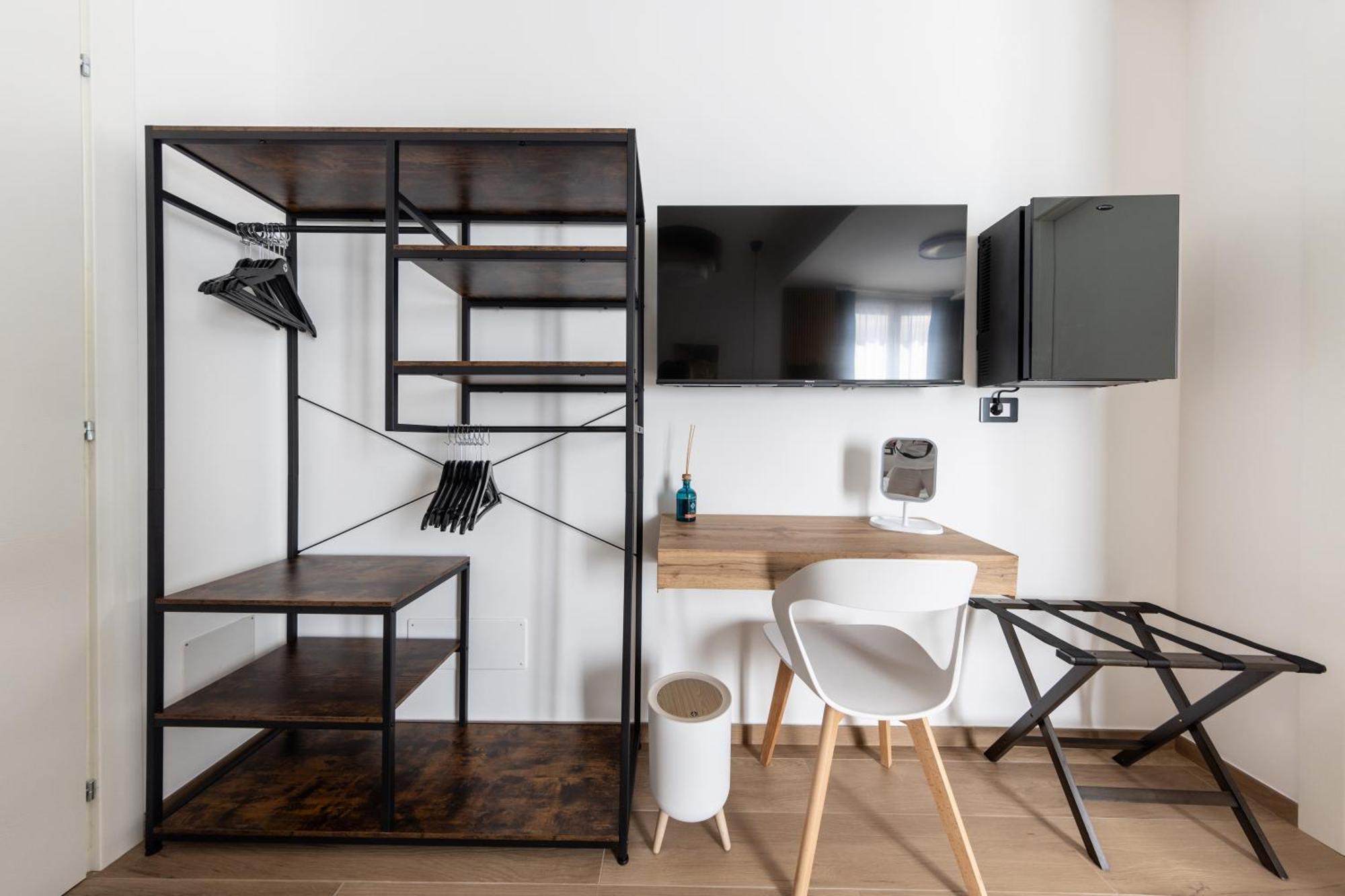 Armony Luxury Suites Katanya Oda fotoğraf